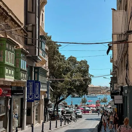 Comfortable 3br With Balcony, Ac & Wifi By 360 Estates