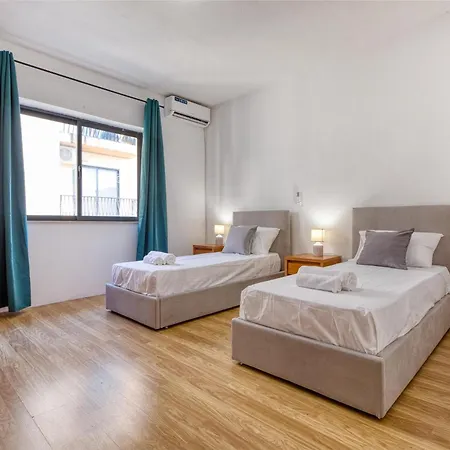 Comfortable 3br With Balcony, Ac & Wifi By 360 Estates Apartmán *