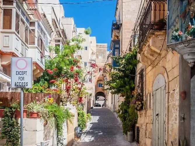 Comfortable 3br With Balcony, Ac & Wifi By 360 Estates Apartament *