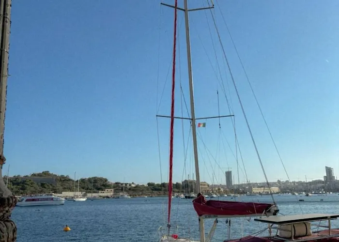 Comfortable 3br With Balcony, Ac & Wifi By 360 Estates